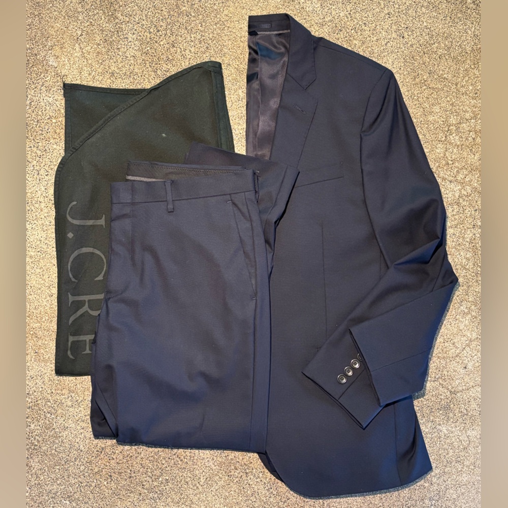 J. Crew Men's Dark Blue 2 Piece Suit